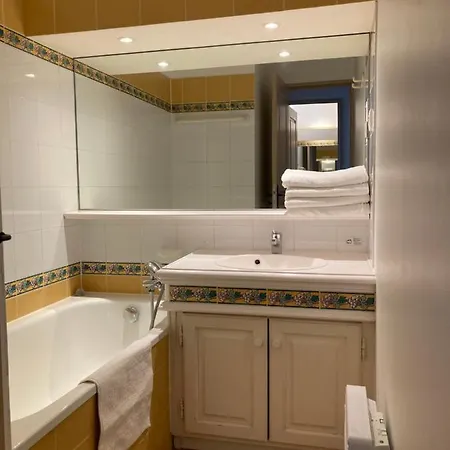 Les Restanques 103 Plein Centre Apartment Grimaud