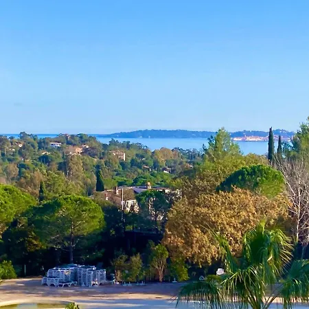 Les Restanques 103 Plein Centre Grimaud